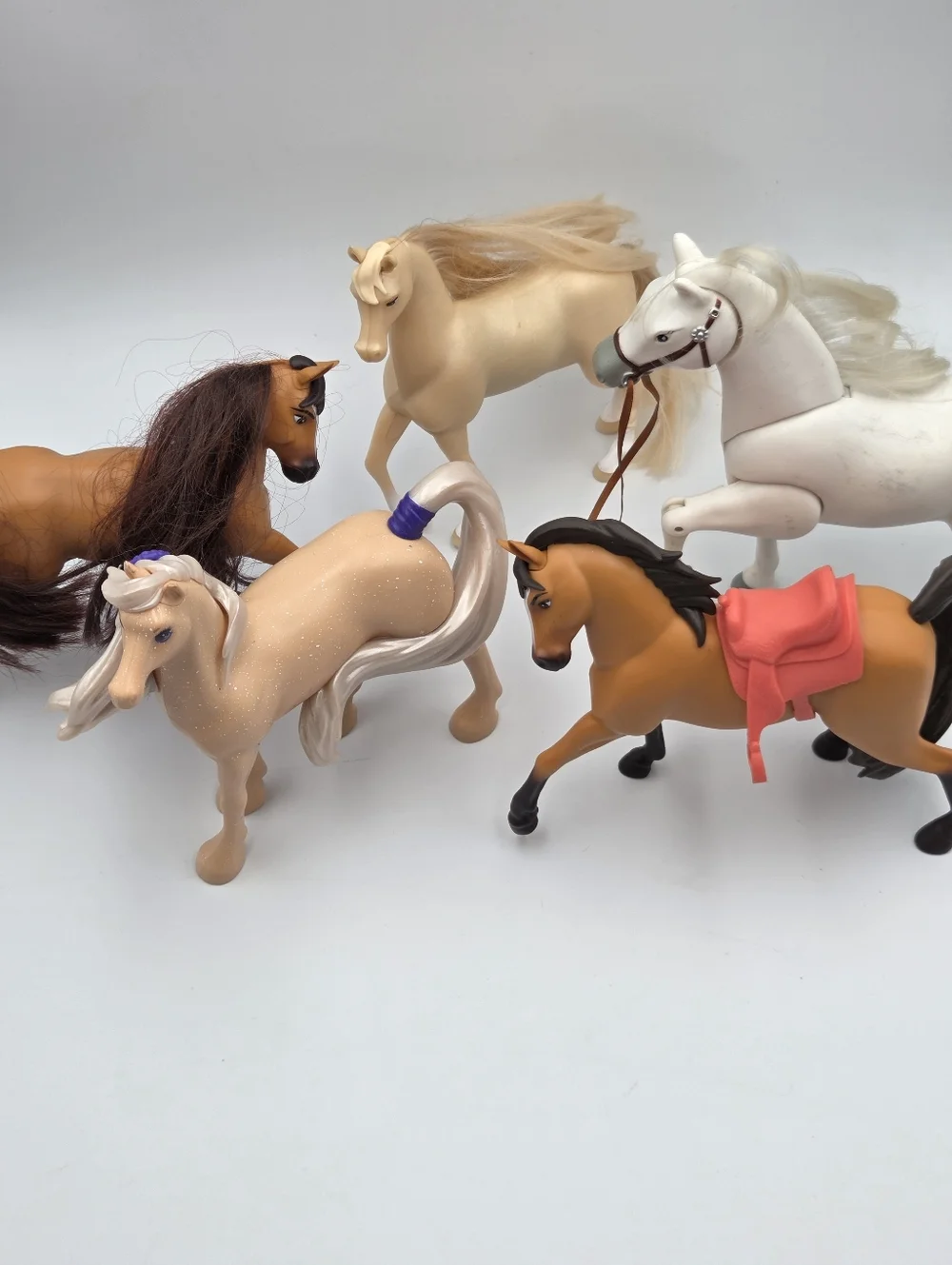 Lot of 2 DreamWorks Spirit Riding Free 6 1/2" Horses 2017-2019 +3 Other Horses - Picture 7 of 10
